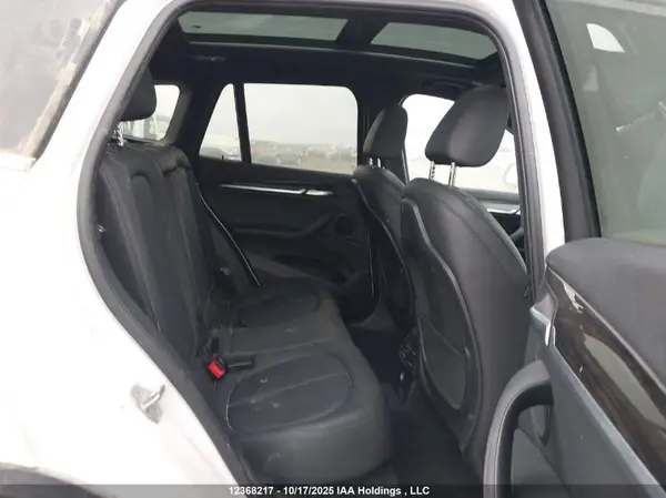 WBXHT3C39J5F89741 2018 BMW X1 - Image 8