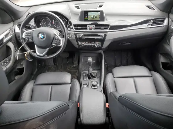 WBXHT3C39J5F91232 2018 BMW X1 - Image 8