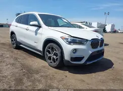 WBXHT3C39J5F91912 2018 BMW X1