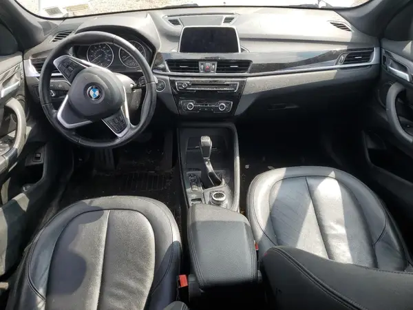 WBXHT3C39J5K22125 2018 BMW X1 - Image 8