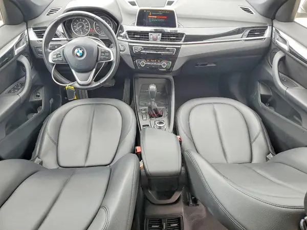 WBXHT3C39J5K25641 2018 BMW X1 - Image 8