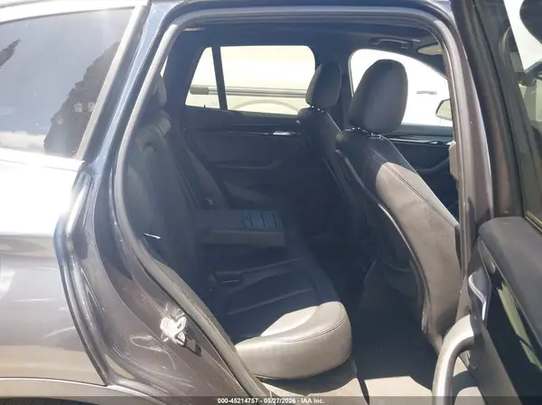 WBXHT3C39J5K29205 2018 BMW X1 - Image 8