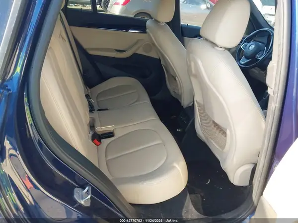 WBXHT3C39J5K32427 2018 BMW X1 - Image 8
