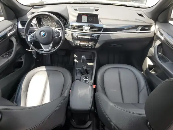 WBXHT3C39J5L26596 2018 BMW X1 - Image 8