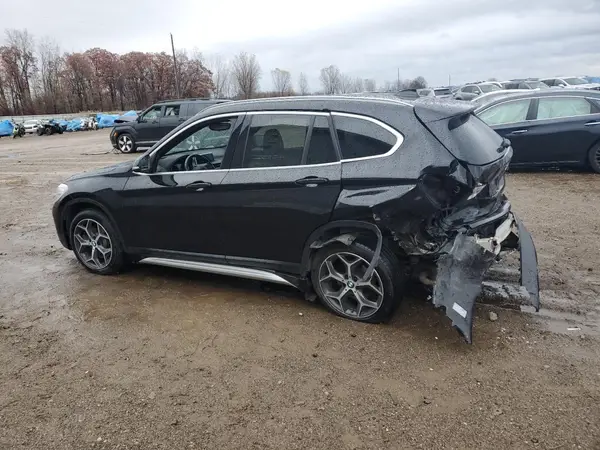 WBXHT3C39J5L27831 2018 BMW X1 - Image 2