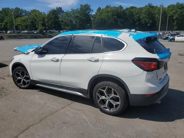 WBXHT3C39J5L30678 2018 BMW X1 - Image 2