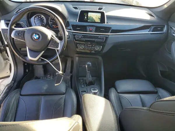 WBXHT3C39J5L31376 2018 BMW X1 - Image 8