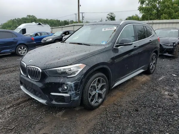 WBXHT3C39J5L34133 2018 BMW X1 - Image 1