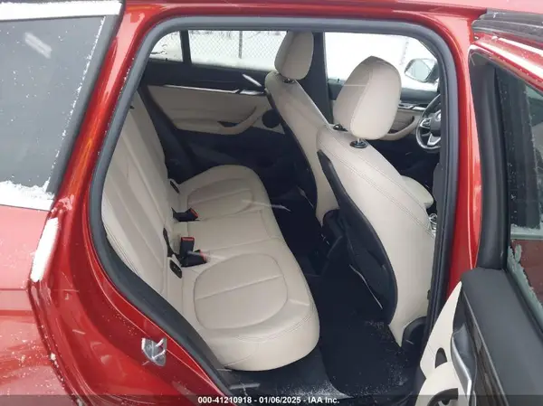 WBXHT3C39J5L34987 2018 BMW X1 - Image 8