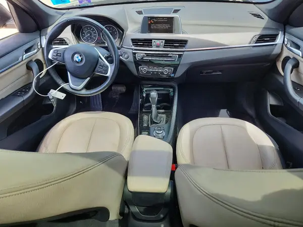 WBXHT3C3XG5E50209 2016 BMW X1 - Image 8