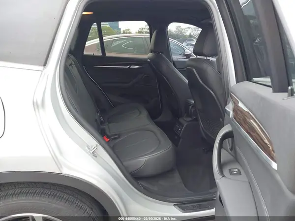 WBXHT3C3XG5E50467 2016 BMW X1 - Image 8
