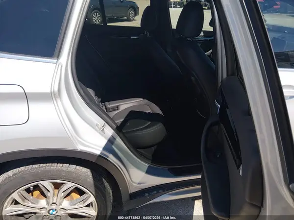 WBXHT3C3XG5E53823 2016 BMW X1 - Image 8