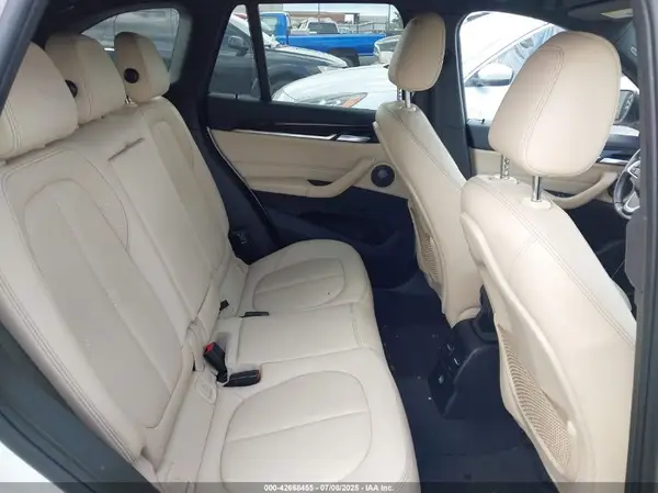 WBXHT3C3XG5E54406 2016 BMW X1 - Image 8