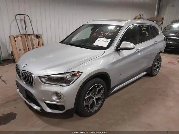 WBXHT3C3XGP881246 2016 BMW X1 - Image 2