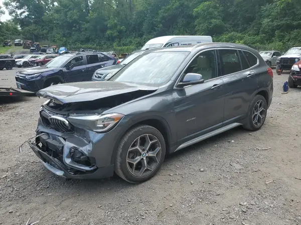 WBXHT3C3XGP883174 2016 BMW X1 - Image 1
