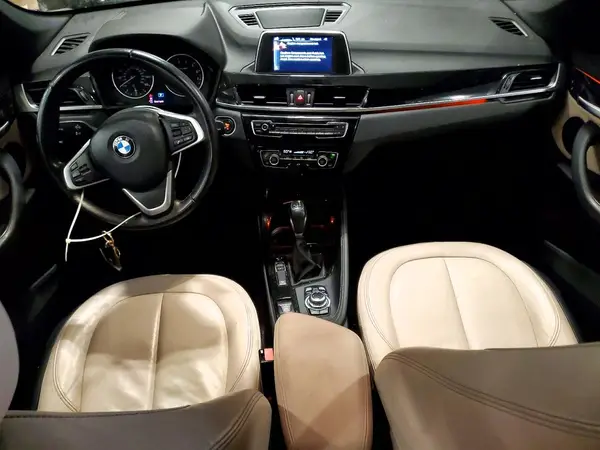 WBXHT3C3XGP883983 2016 BMW X1 - Image 8