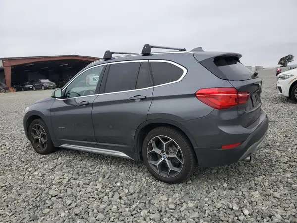 WBXHT3C3XGP884504 2016 BMW X1 - Image 2
