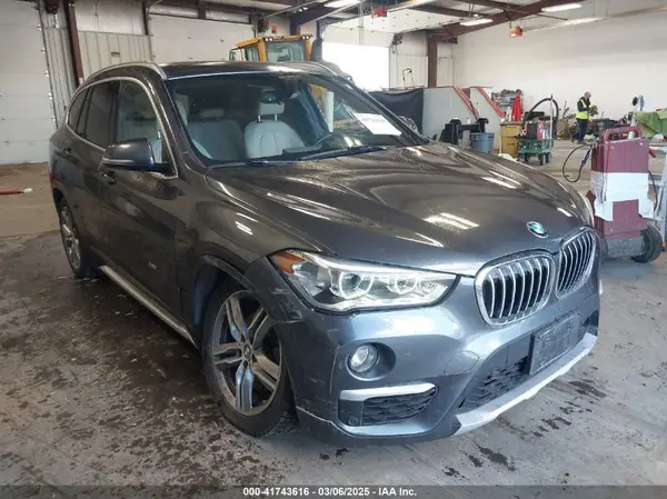 WBXHT3C3XGP885359 2016 BMW X1 - Image 1