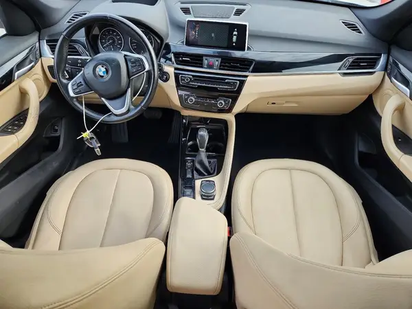 WBXHT3C3XGP889184 2016 BMW X1 - Image 8