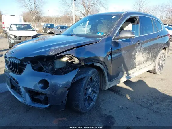 WBXHT3C3XGP889721 2016 BMW X1 - Image 2