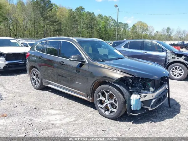 WBXHT3C3XGP889833 2016 BMW X1 - Image 1