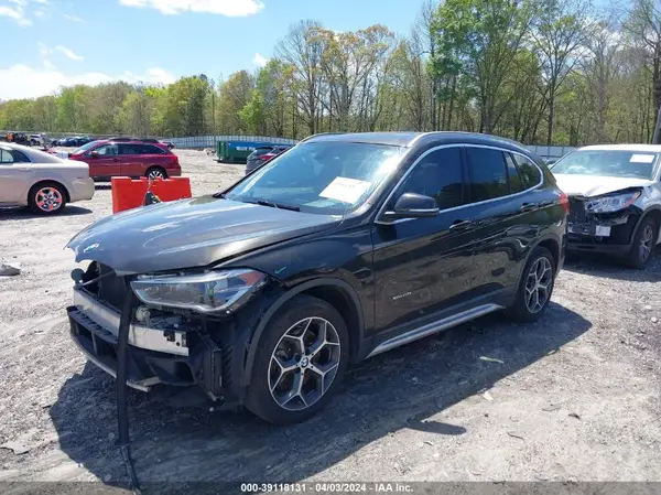 WBXHT3C3XGP889833 2016 BMW X1 - Image 2