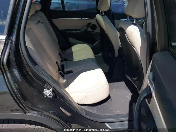 WBXHT3C3XGP889833 2016 BMW X1 - Image 8