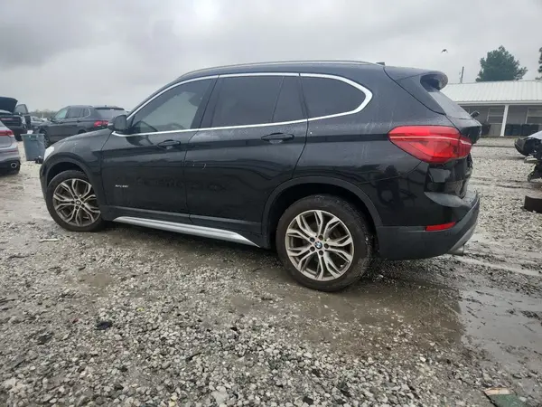 WBXHT3C3XH5F70691 2017 BMW X1 - Image 2