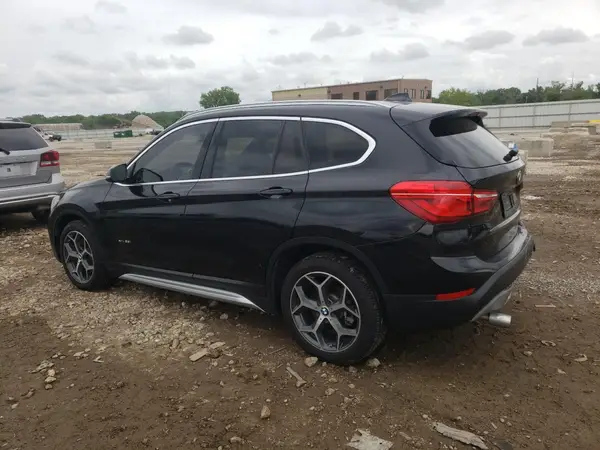 WBXHT3C3XH5F71940 2017 BMW X1 - Image 2
