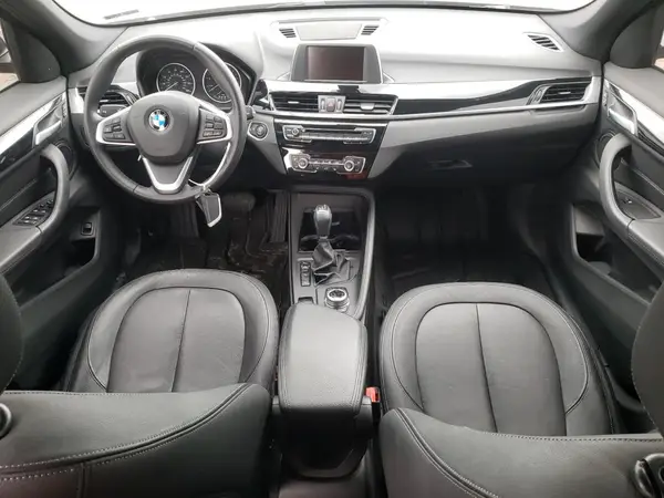 WBXHT3C3XH5F71940 2017 BMW X1 - Image 8