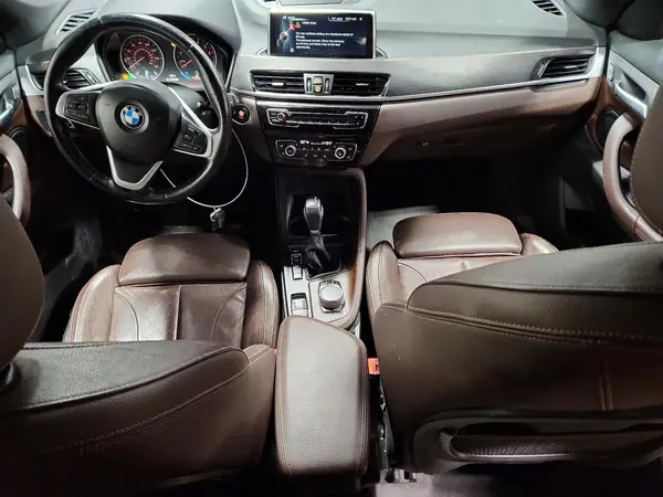 WBXHT3C3XH5F72120 2017 BMW X1 - Image 8
