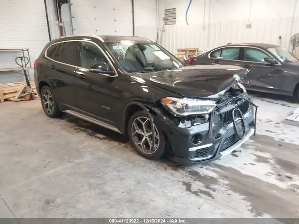 WBXHT3C3XH5F72344 2017 BMW X1 - Image 1