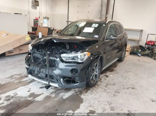 WBXHT3C3XH5F72344 2017 BMW X1 - Image 2