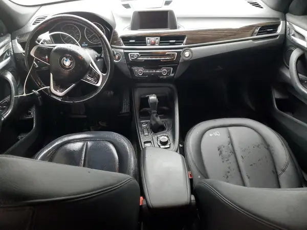 WBXHT3C3XH5F80508 2017 BMW X1 - Image 8