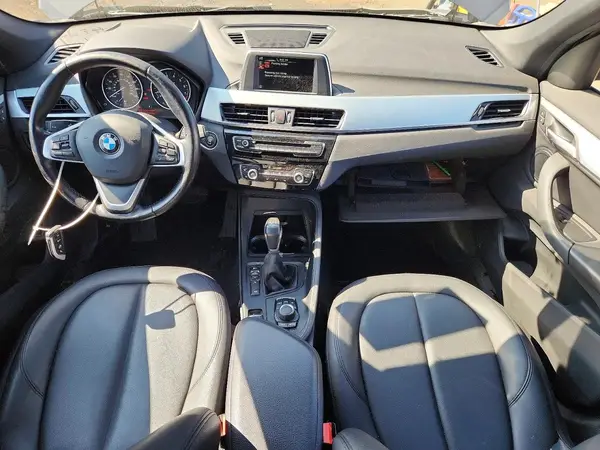 WBXHT3C3XH5F81805 2017 BMW X1 - Image 8