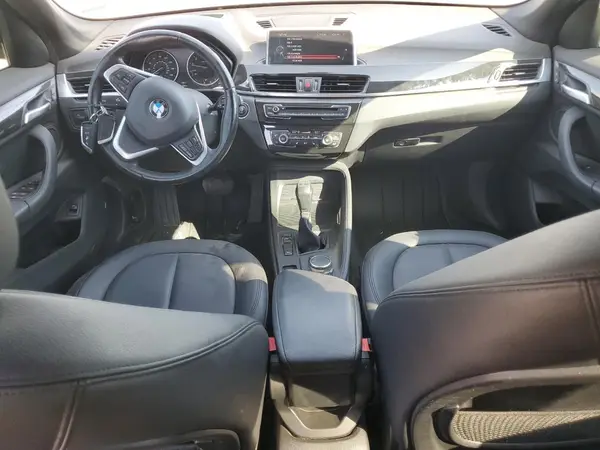 WBXHT3C3XH5F81982 2017 BMW X1 - Image 8