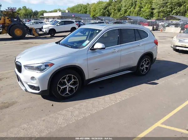 WBXHT3C3XH5F82078 2017 BMW X1 - Image 2