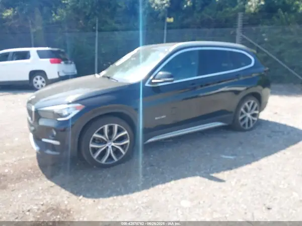 WBXHT3C3XH5F82629 2017 BMW X1 - Image 2