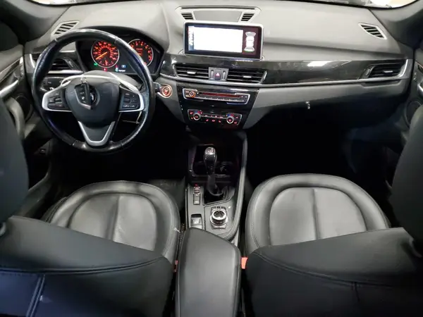 WBXHT3C3XH5F85563 2017 BMW X1 - Image 8