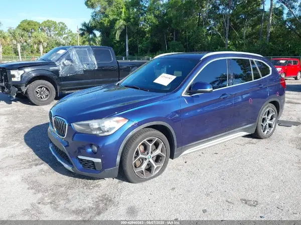 WBXHT3C3XJ3H30442 2018 BMW X1 - Image 2