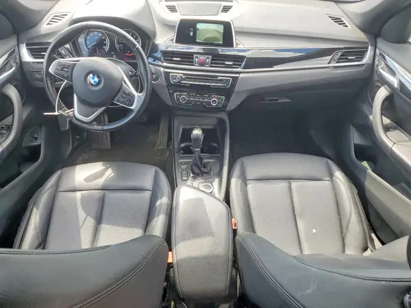 WBXHT3C3XJ3H31297 2018 BMW X1 - Image 8