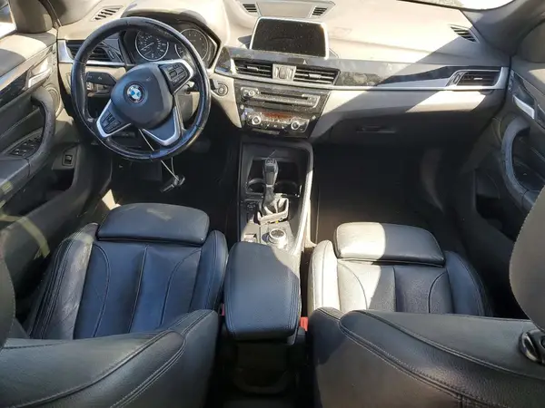 WBXHT3C3XJ5K23316 2018 BMW X1 - Image 8