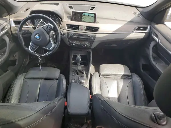 WBXHT3C3XJ5K26023 2018 BMW X1 - Image 8