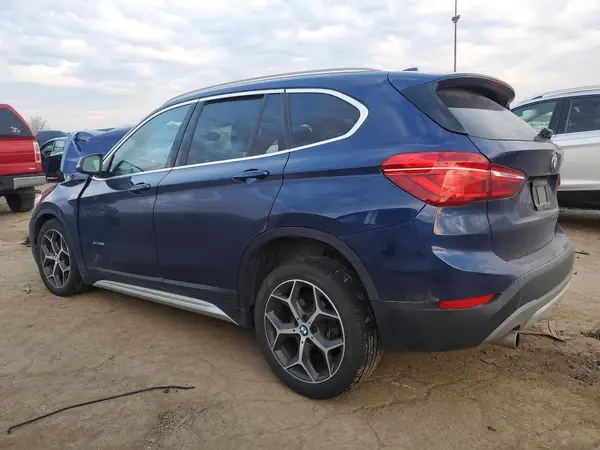 WBXHT3C3XJ5K27785 2018 BMW X1 - Image 2
