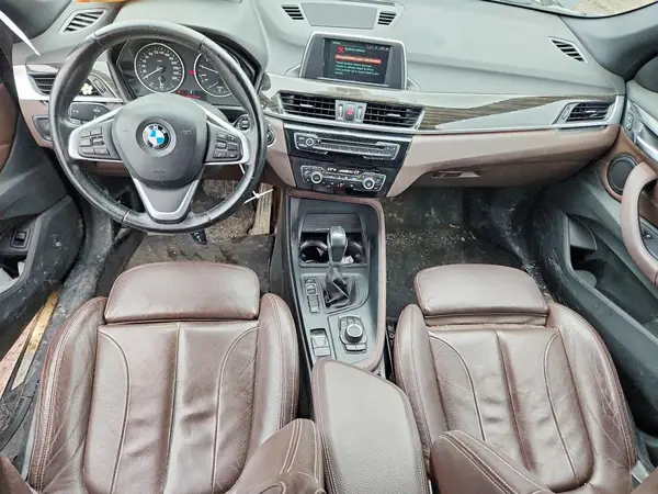 WBXHT3C3XJ5K30105 2018 BMW X1 - Image 8