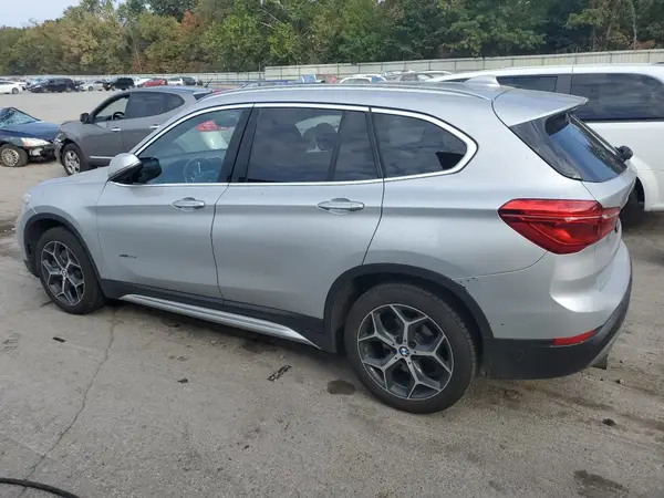 WBXHT3C3XJ5K31531 2018 BMW X1 - Image 2
