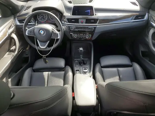 WBXHT3C3XJ5L24548 2018 BMW X1 - Image 8