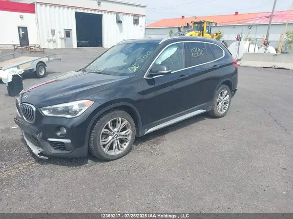 WBXHT3C3XJ5L30222 2018 BMW X1 - Image 2