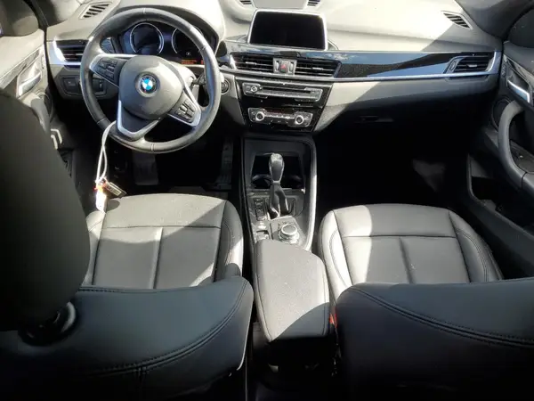 WBXHT3C3XJ5L34397 2018 BMW X1 - Image 8