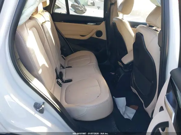 WBXHT3C50K3H33949 2019 BMW X1 - Image 8